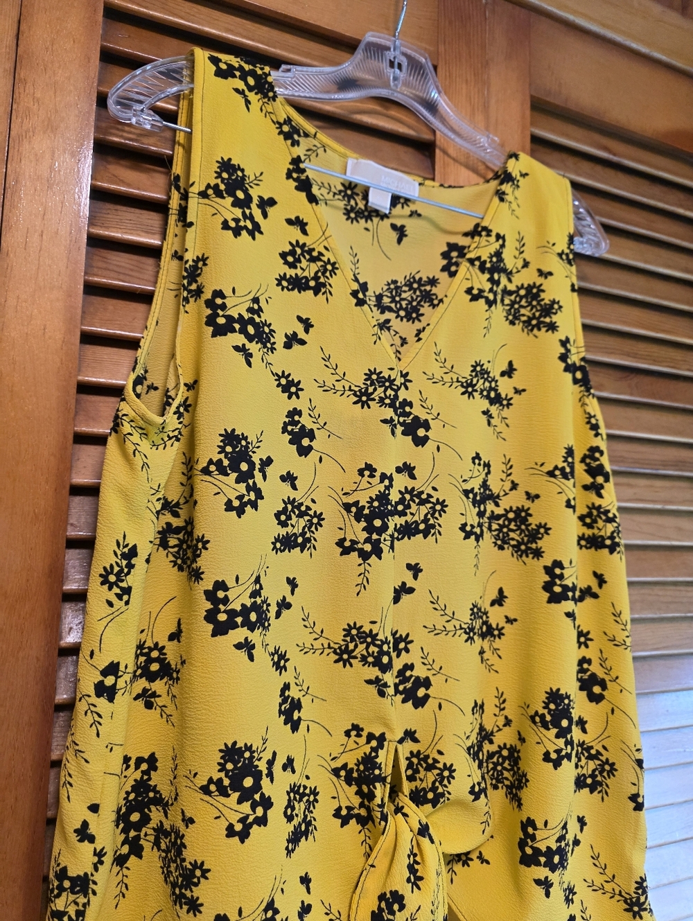 Michael Kors Golden Yellow & Black Floral Sleeveless Blouse Women's Size XL - Picture 4 of 13